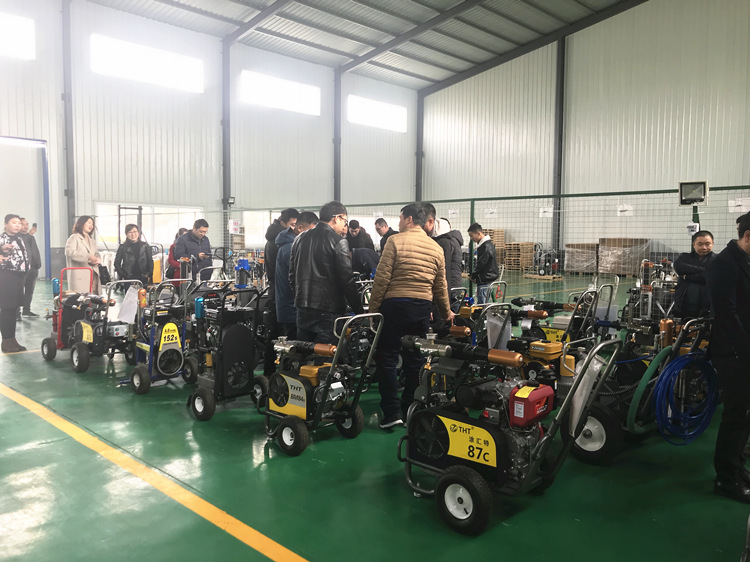 涂汇特腻子喷涂机厂家