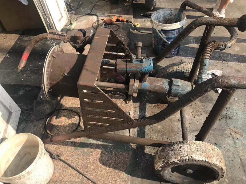 腻子喷涂机维修